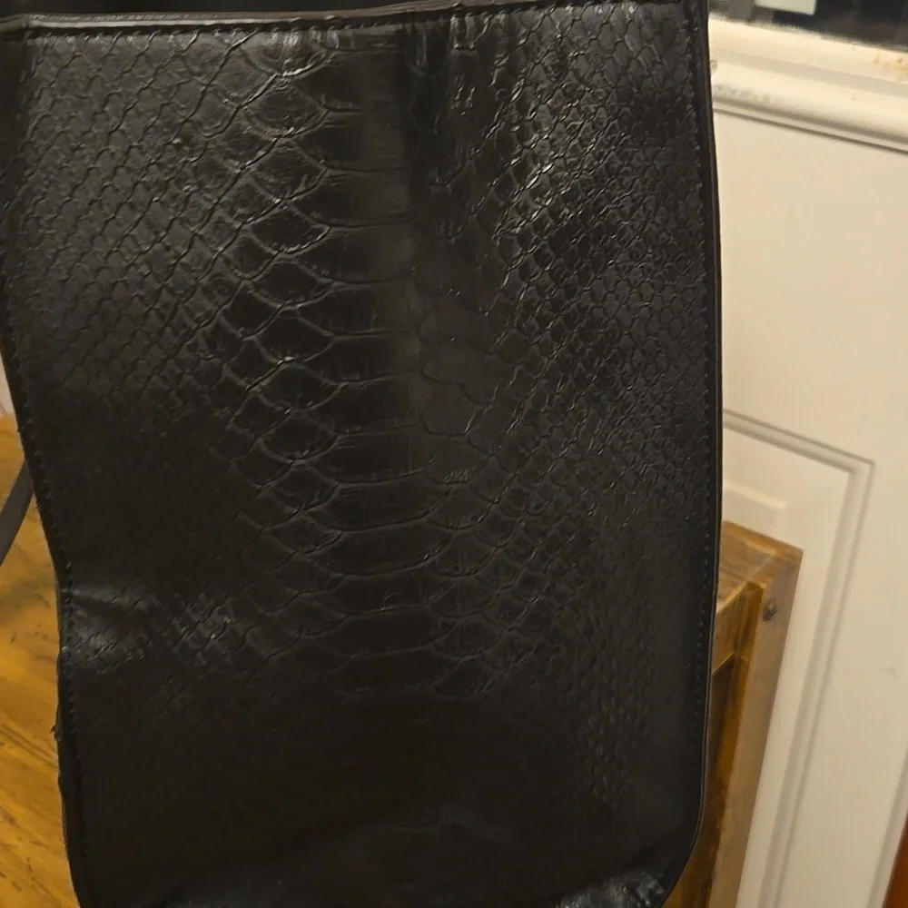 Mossimo Large Black Hand Bag/Laptop Bag- Incles Bag Charm/key Chain, Scarf, And